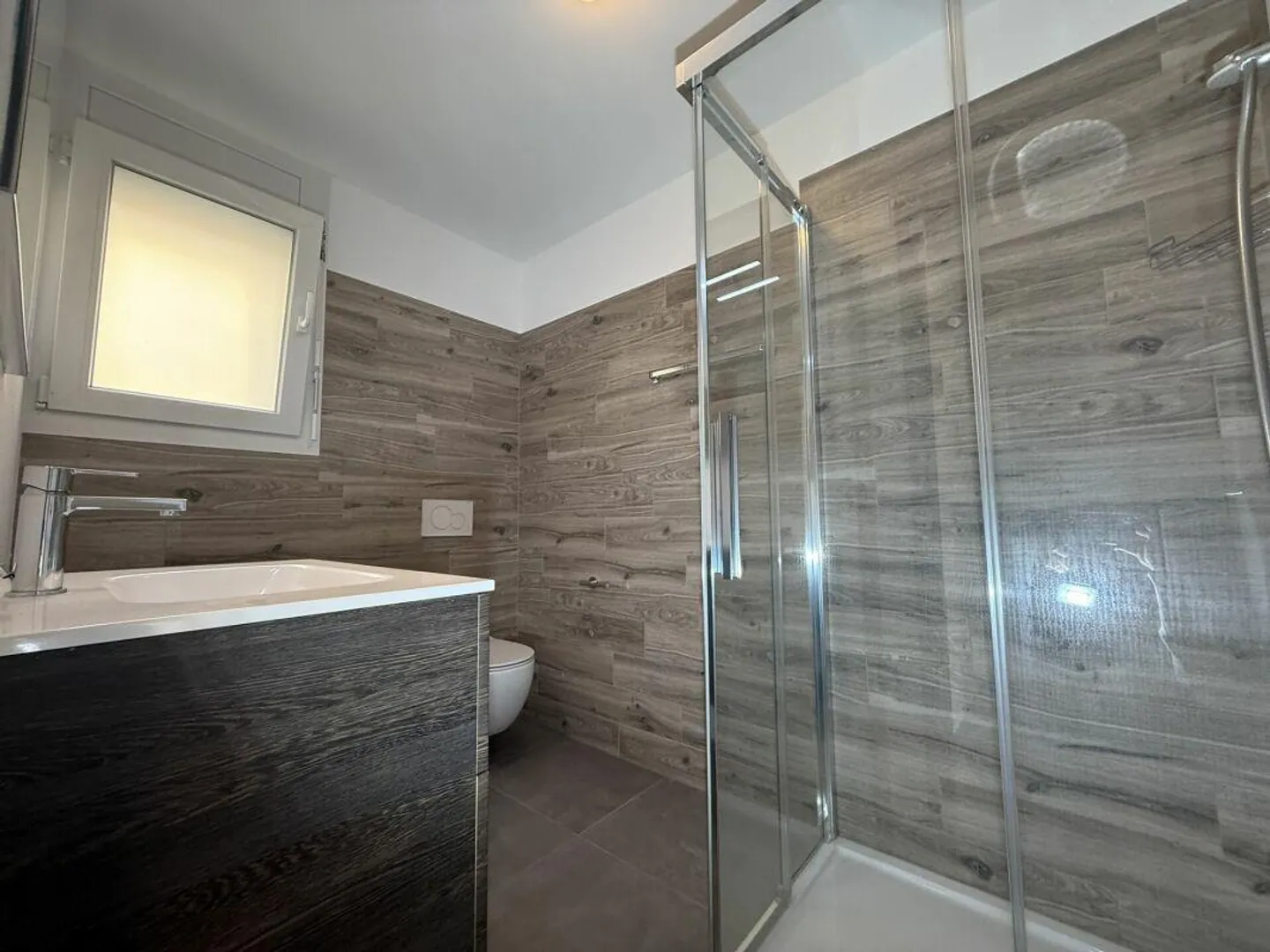 Appartamento di 4,5 stanze con standard elevato in una casa plurifamiliare con sole 3 unità abitative - Foto 8 di 12