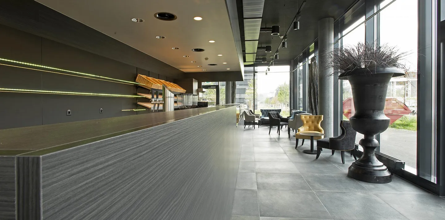 Ristorante ampliato in una posizione prominente - Foto 3 di 9