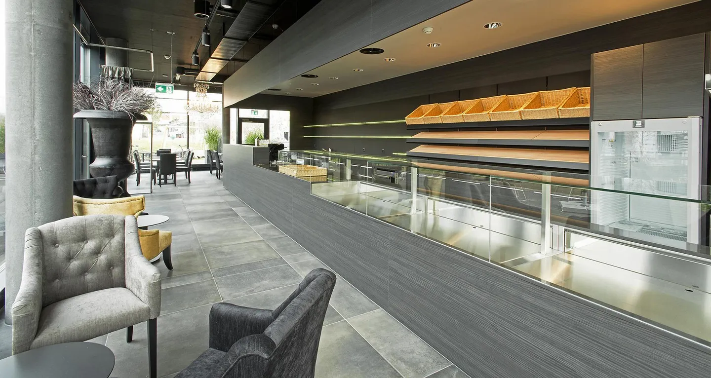 Ristorante ampliato in una posizione prominente - Foto 4 di 9