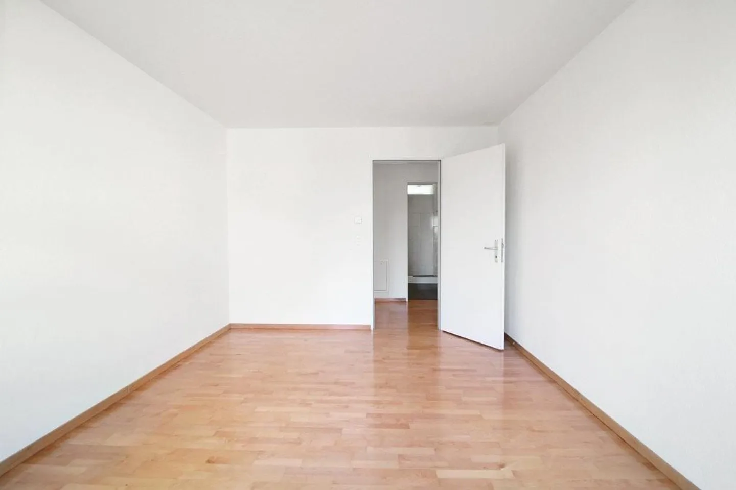 Helle 2.5-Zimmer-Wohnung - Foto 7 von 8