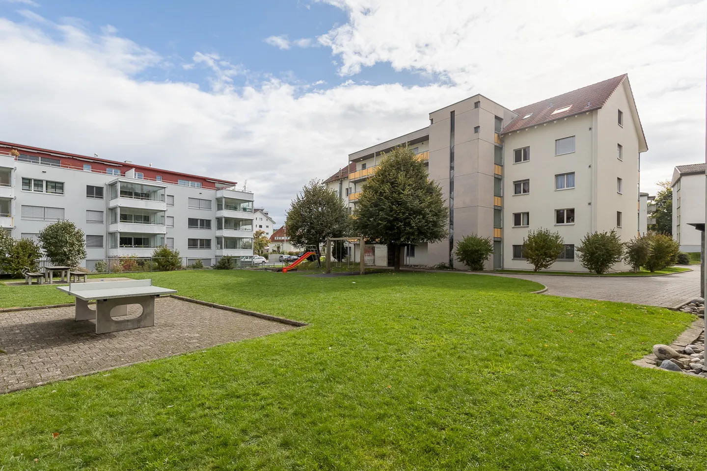 Schöne Dachwohnung! - Foto 1 von 8