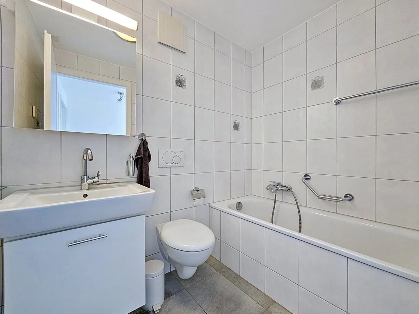 Superb 4-room penthouse with large terrace and panoramic view - Photo 11 of 13