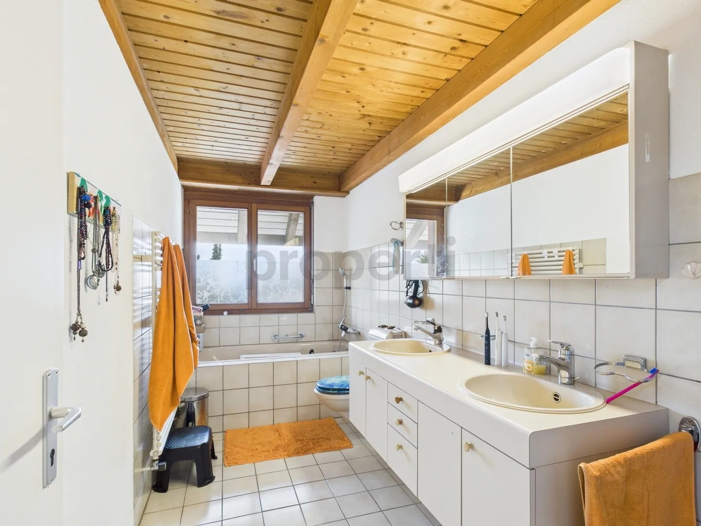 Charmante 4.5-Zimmer Reihenhaus in Uttwil - Foto 10 von 12