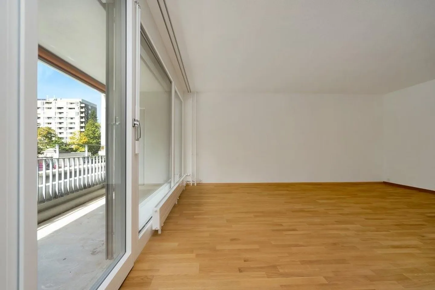 Sanierte 1.5-Zimmerwohnung im 1. Obergeschoss - Foto 4 von 5