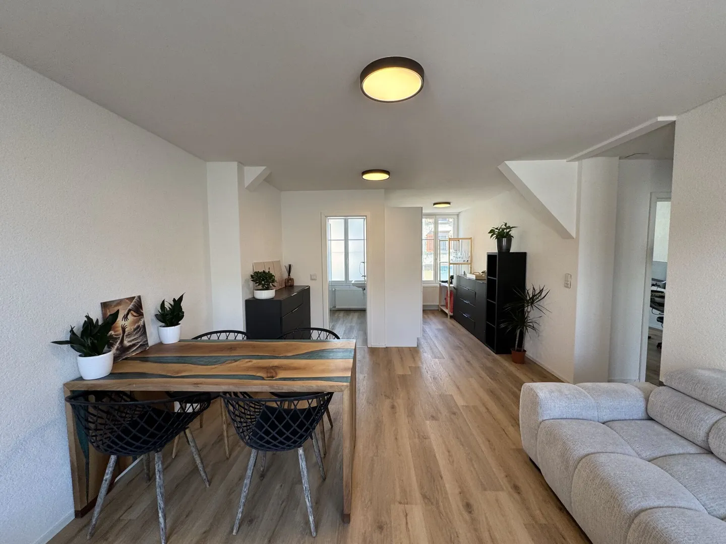 Helle 3.5-Zimmer-Wohnung - Foto 1 von 8