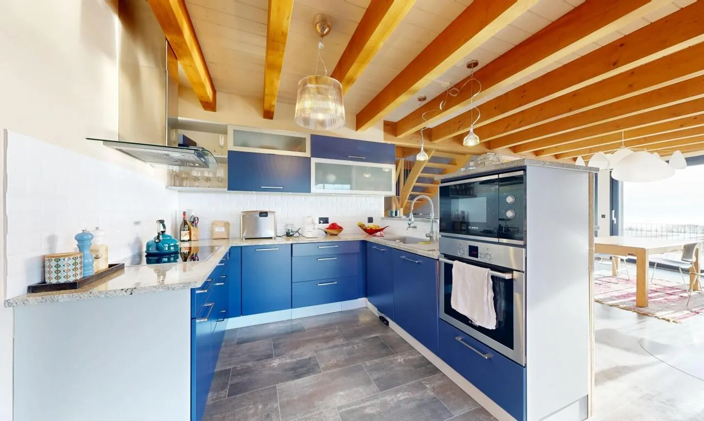 Villa individuale unica, vista panoramica sulle Alpi, sauna e jacuzzi - Foto 4 di 11