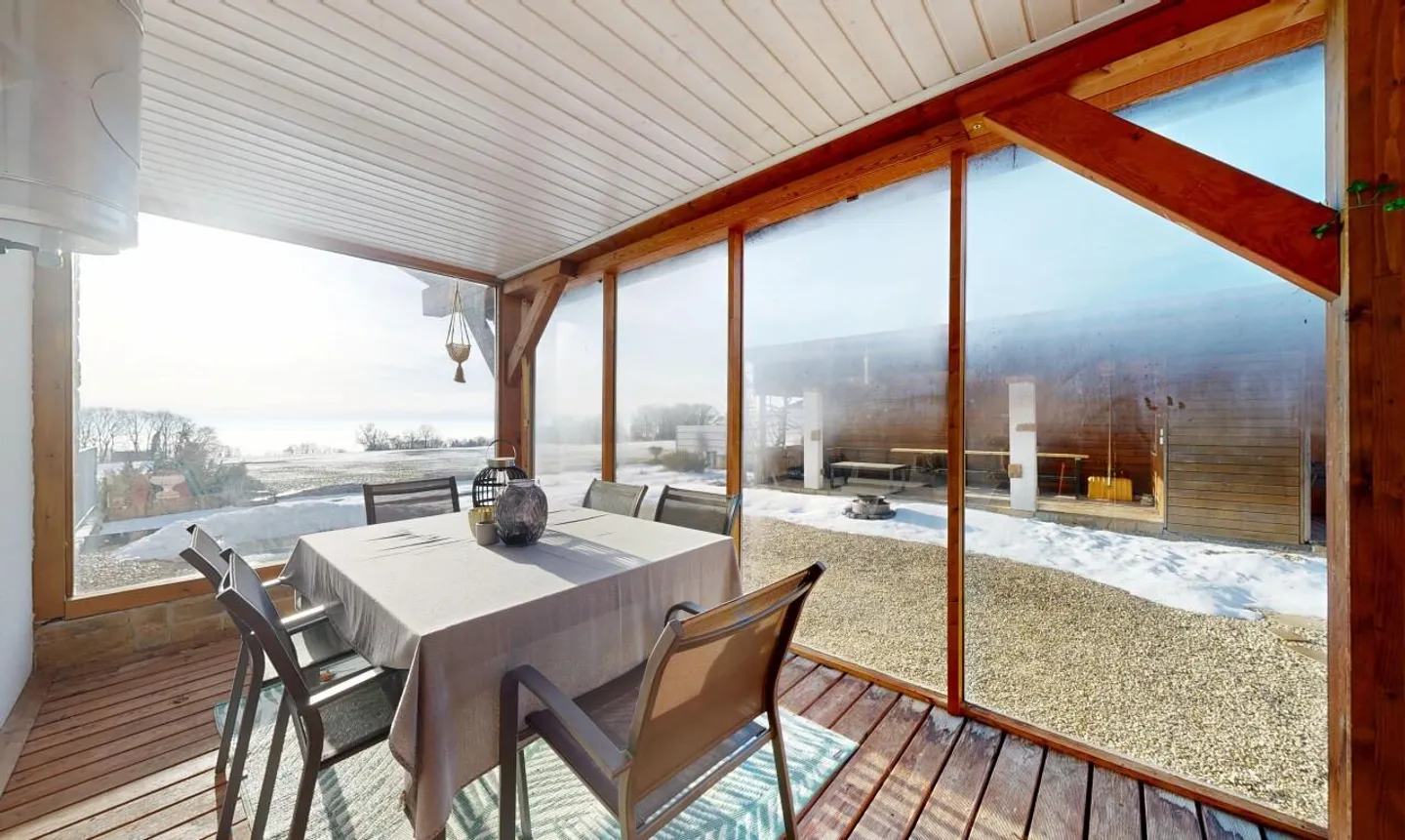 Villa individuale unica, vista panoramica sulle Alpi, sauna e jacuzzi - Foto 5 di 11