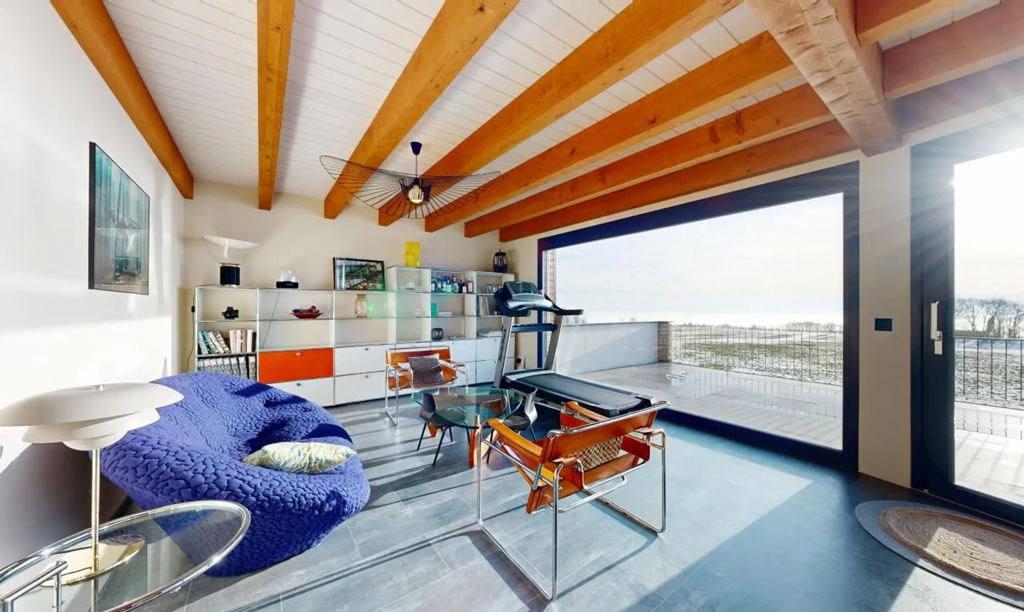 Villa individuale unica, vista panoramica sulle Alpi, sauna e jacuzzi - Foto 3 di 11