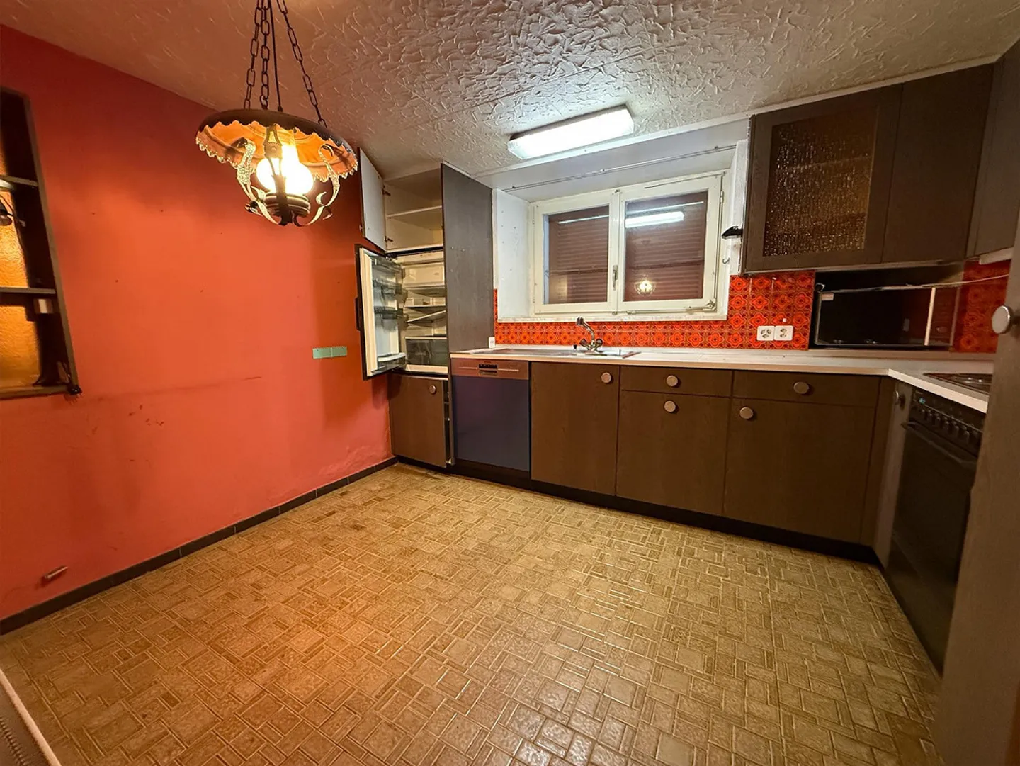 Charmantes Einfamilienhaus mit Garage - Foto 3 von 13