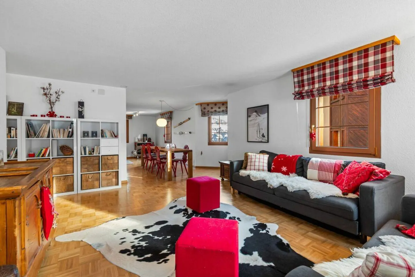 4 1/2-Room Holiday Apartment with Private Sauna and a Parking Space in the Underground Garage - Photo 3 of 20