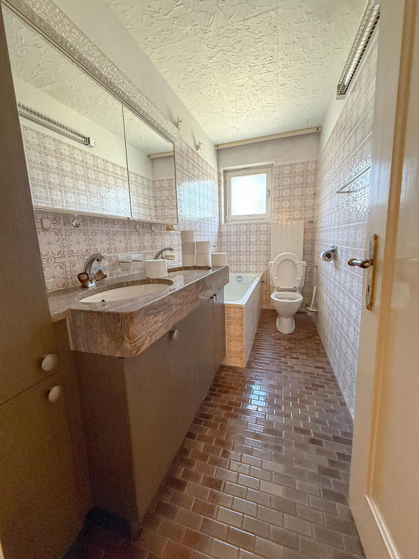 Charmantes Einfamilienhaus mit Garage - Foto 8 von 13