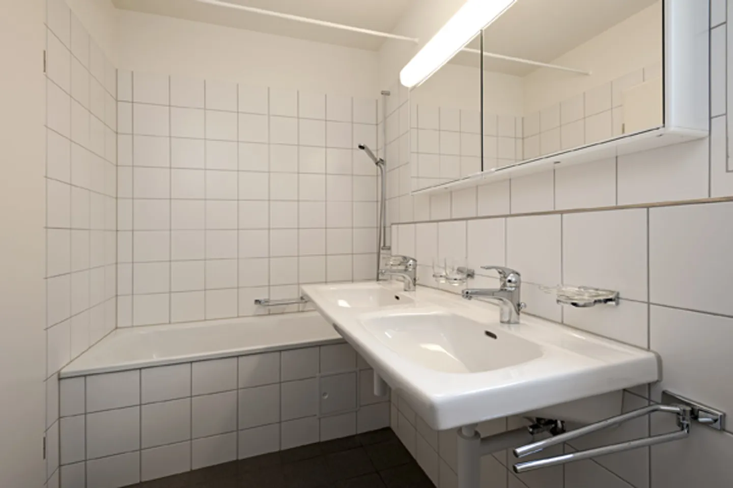 Sehen...staunen...mieten, Eck-Einfamilienhaus - Foto 5 von 13