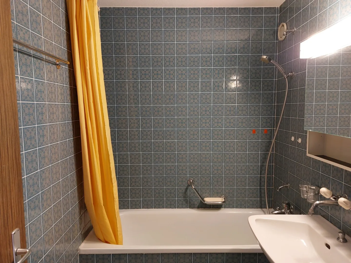 STUDIO À LEUKERBAD (VS), MEUBLÉ, TEMPORAIRE - Photo 8 sur 10