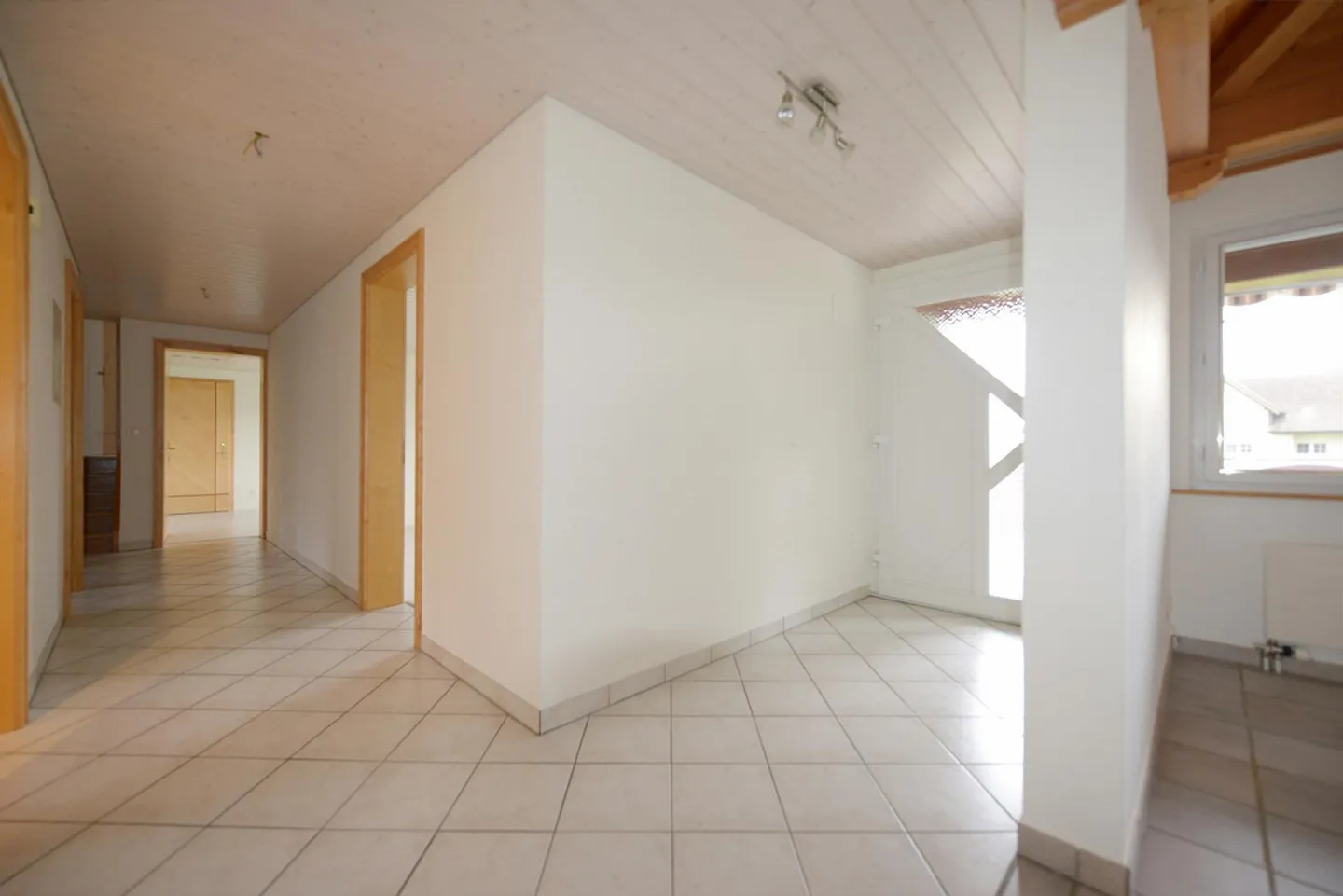 Multi-family house with development potential - Photo 16 of 16