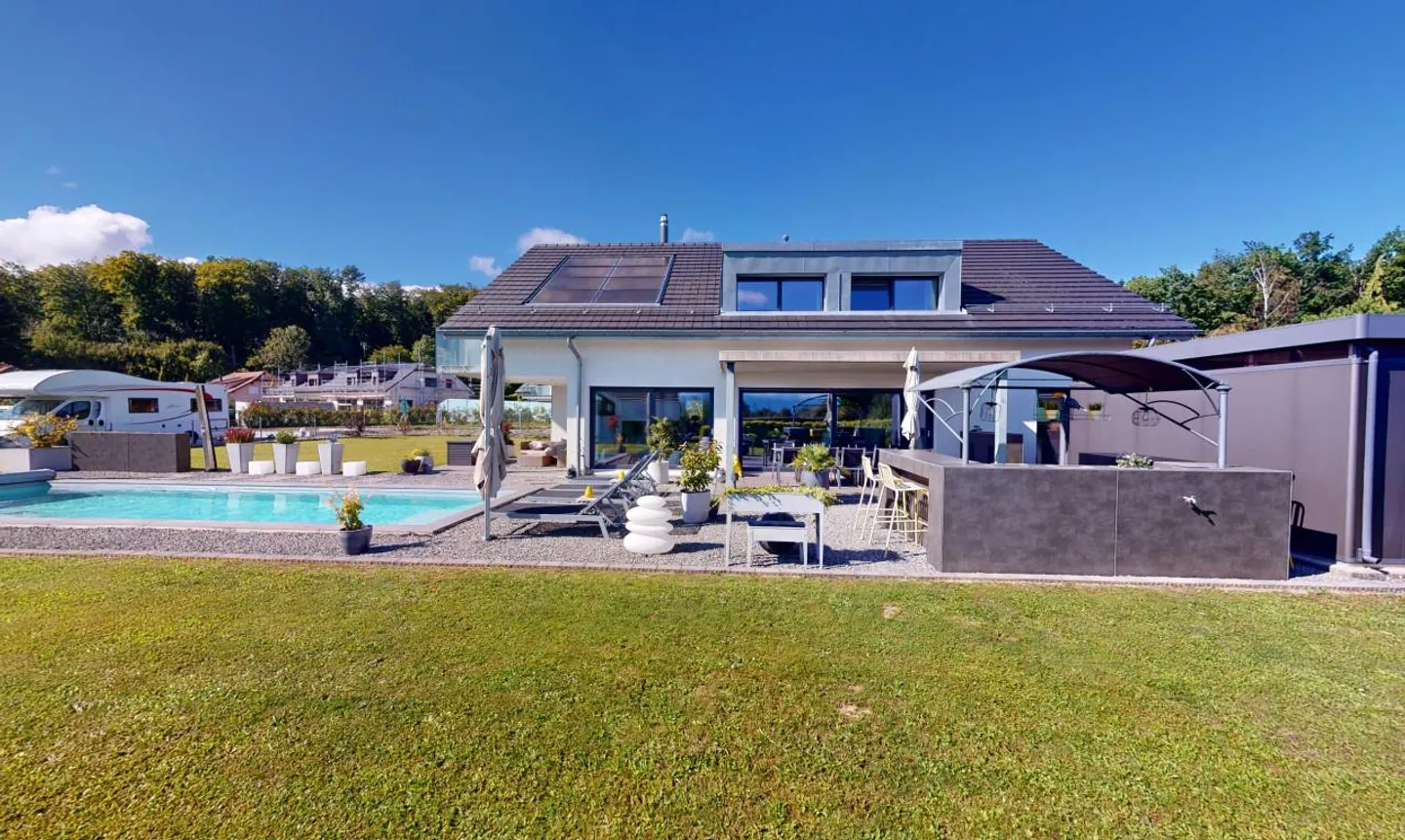 Traumhaus mit beheiztem Pool und Seeblick! - Foto 4 von 13