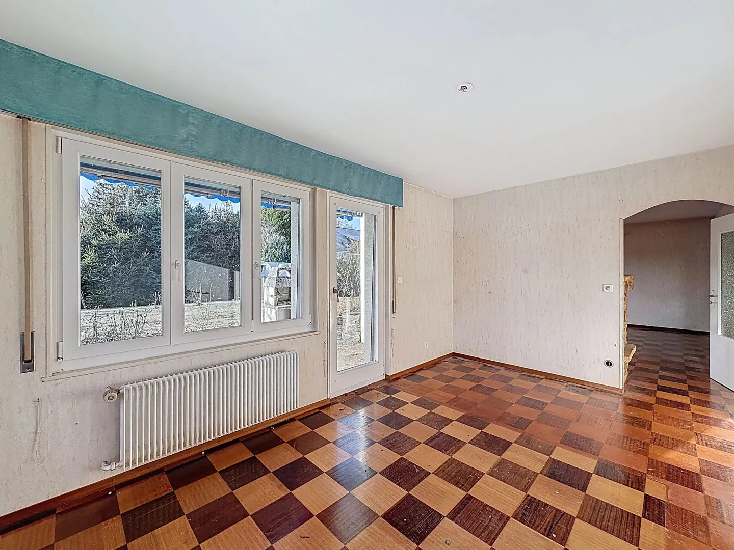 Sale - House Epalinges - Photo 2 of 11