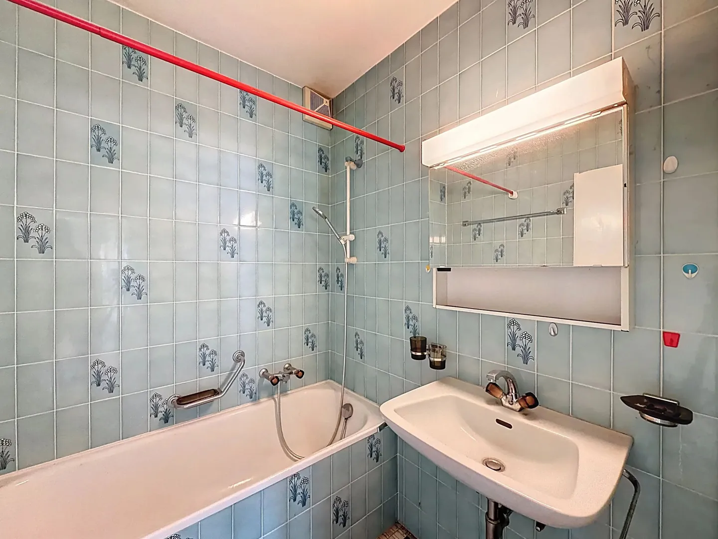 Sale - House Epalinges - Photo 8 of 11