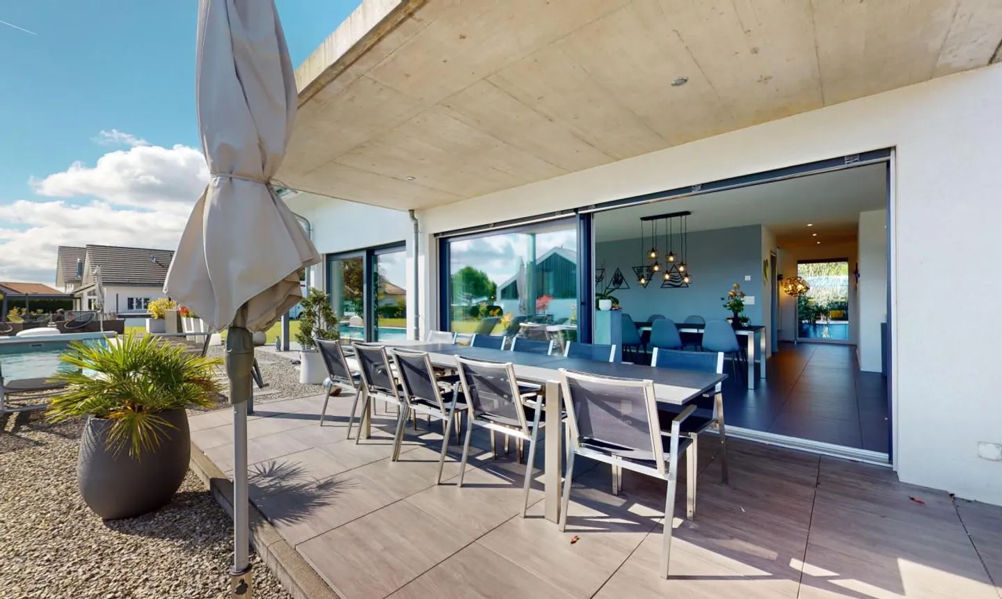 Traumhaus mit beheiztem Pool und Seeblick! - Foto 10 von 13