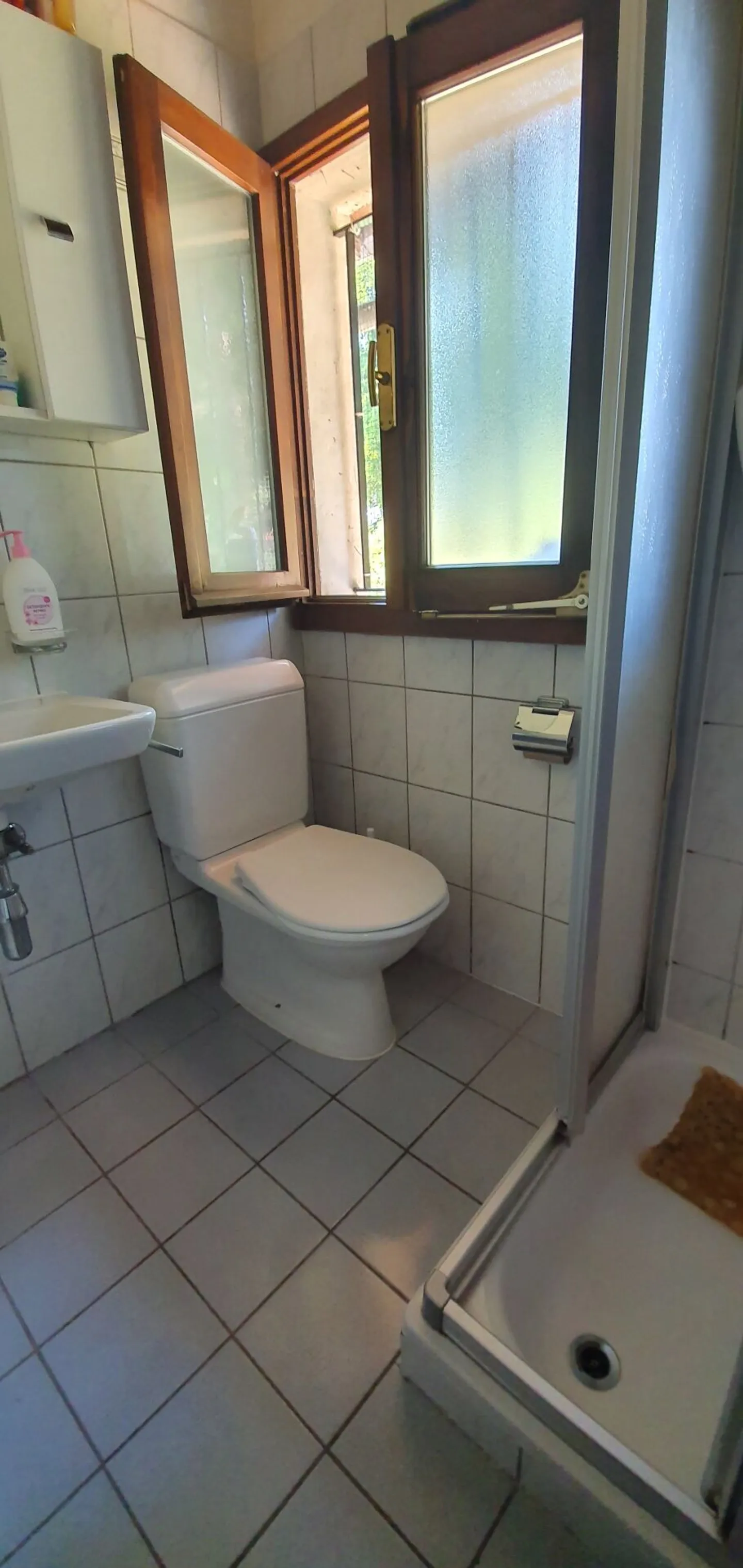 Independent historic core house: Primary residence! - Photo 8 of 13