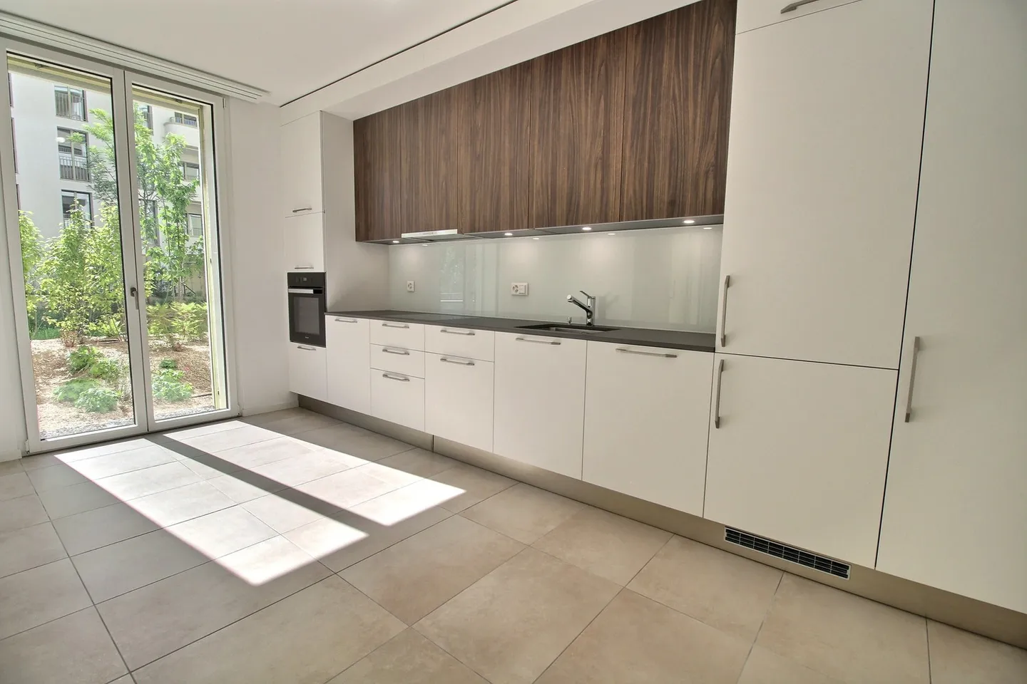 New 3.5-room apartment for rent in Marly - Photo 3 of 12