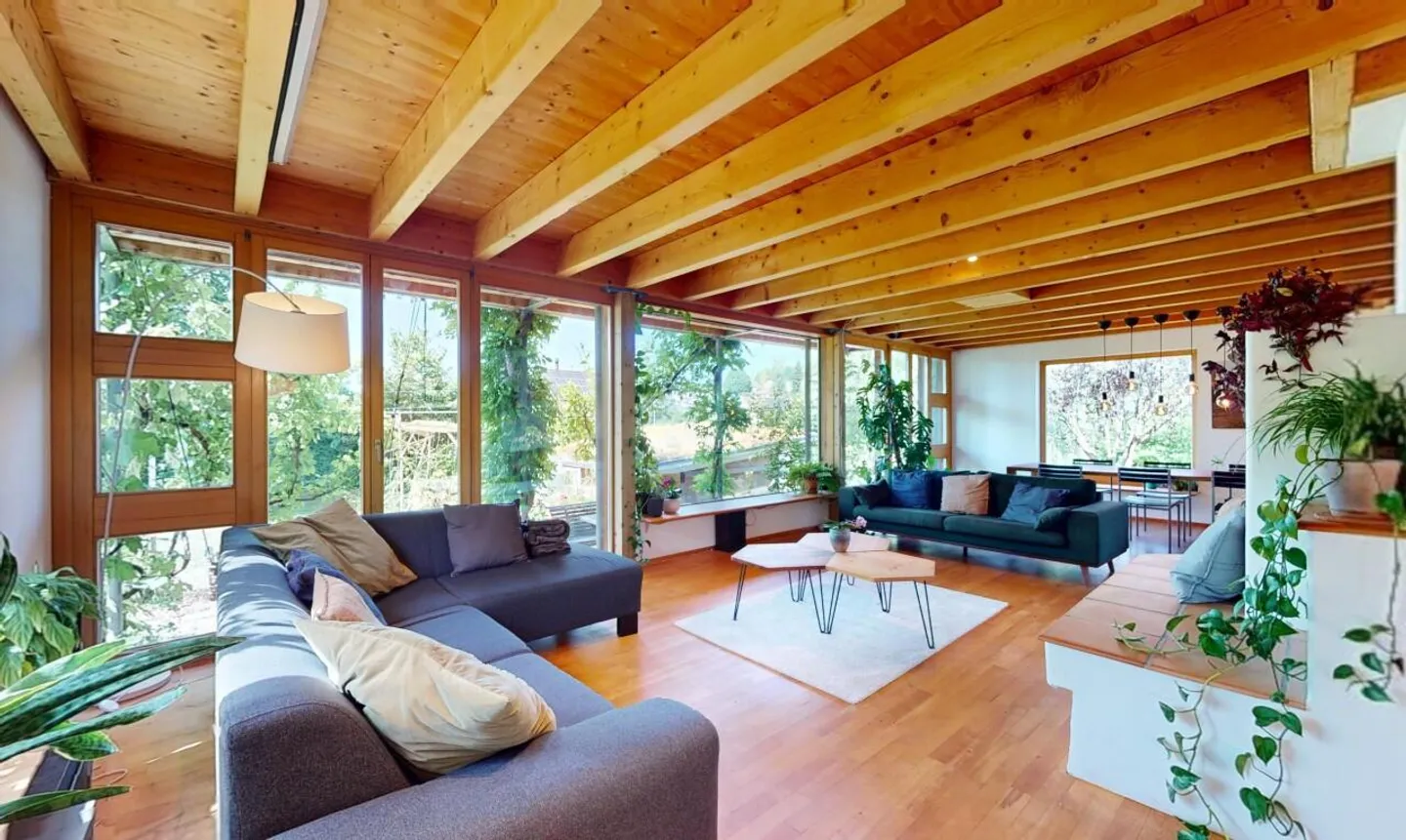 Light-Filled Space Wonder with Sustainable Construction - Photo 3 of 13