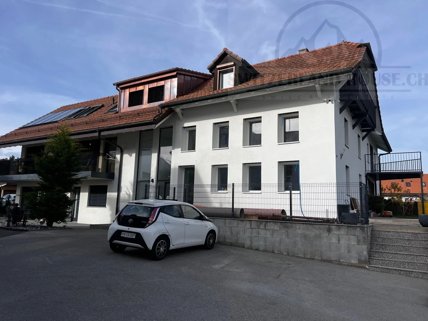 Charming 4.5-room apartment with charm in Ecuvillens near nature and comfort - Photo 1 of 4