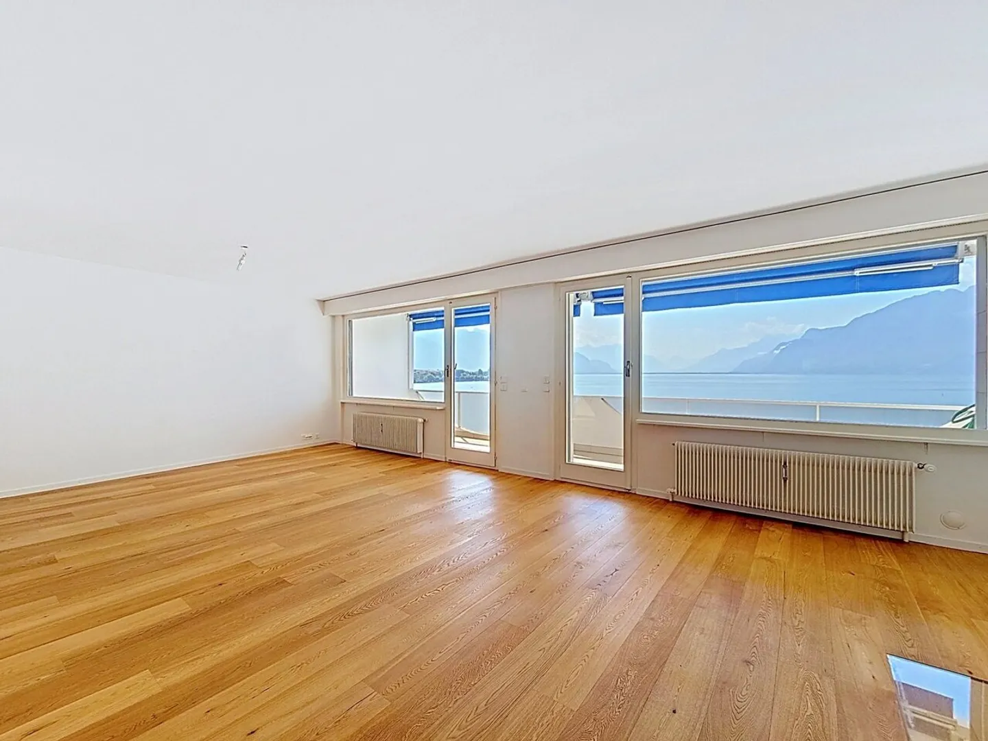 An den Toren von Vevey - Wunderschöne renovierte Wohnung mit Liegeplatz - Foto 6 von 13
