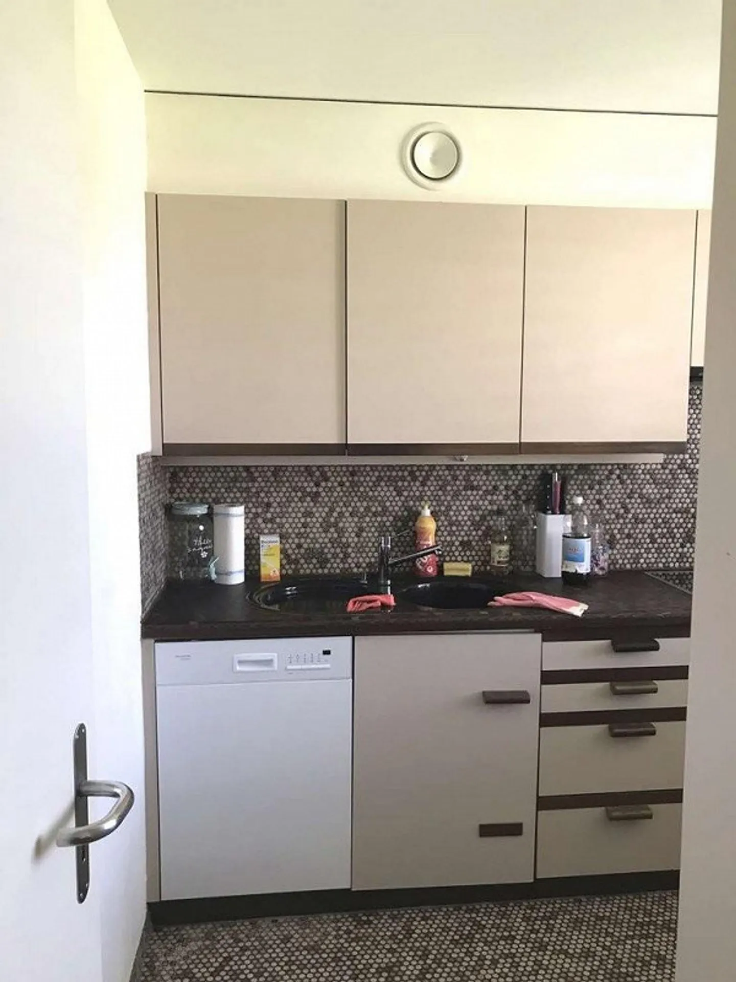 Wohnen im Grünen in Zürich-Witikon befristet bis 31.03.28 - Foto 6 von 9