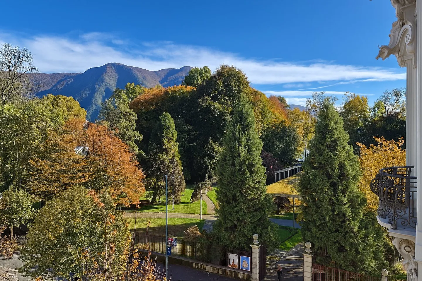 Luxus Appartement in Lugano - Foto 7 von 8