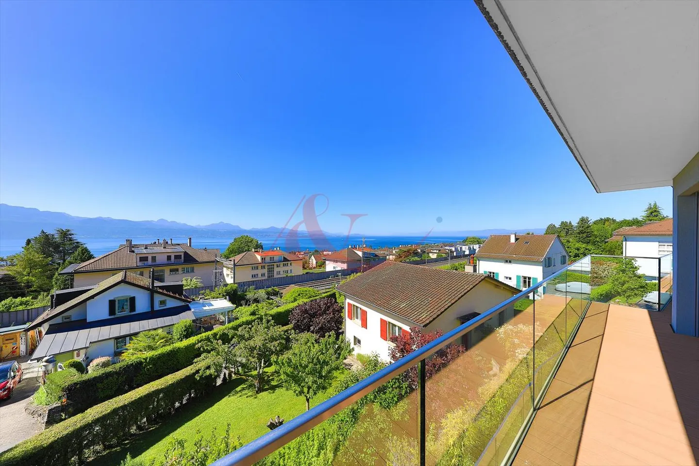 Maison 6.5 pièces - Photo 1 sur 9