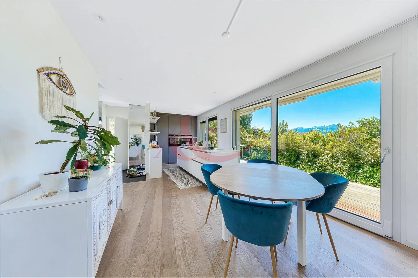 Maison 6.5 pièces - Photo 2 sur 9