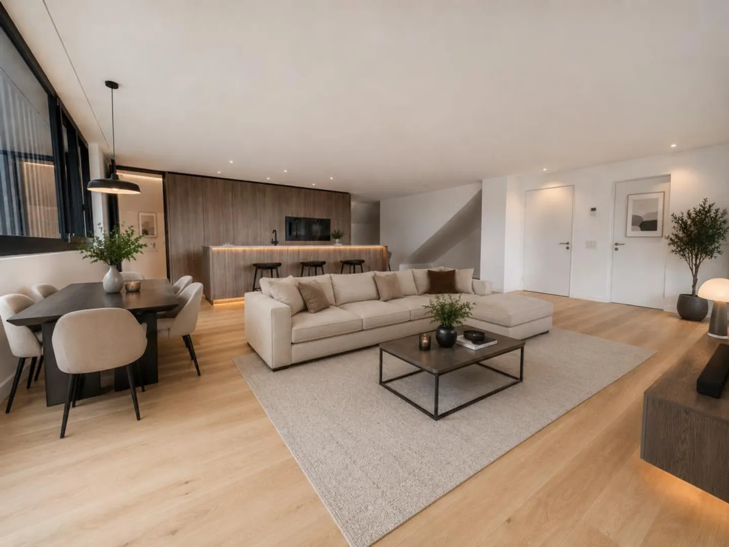 Exklusive Loft-Maisonette in Zollikon - Foto 1 von 8