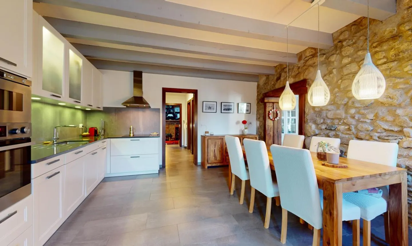 Magnifique maison entièrement rénovée avec jardin indépendant - Photo 7 sur 13