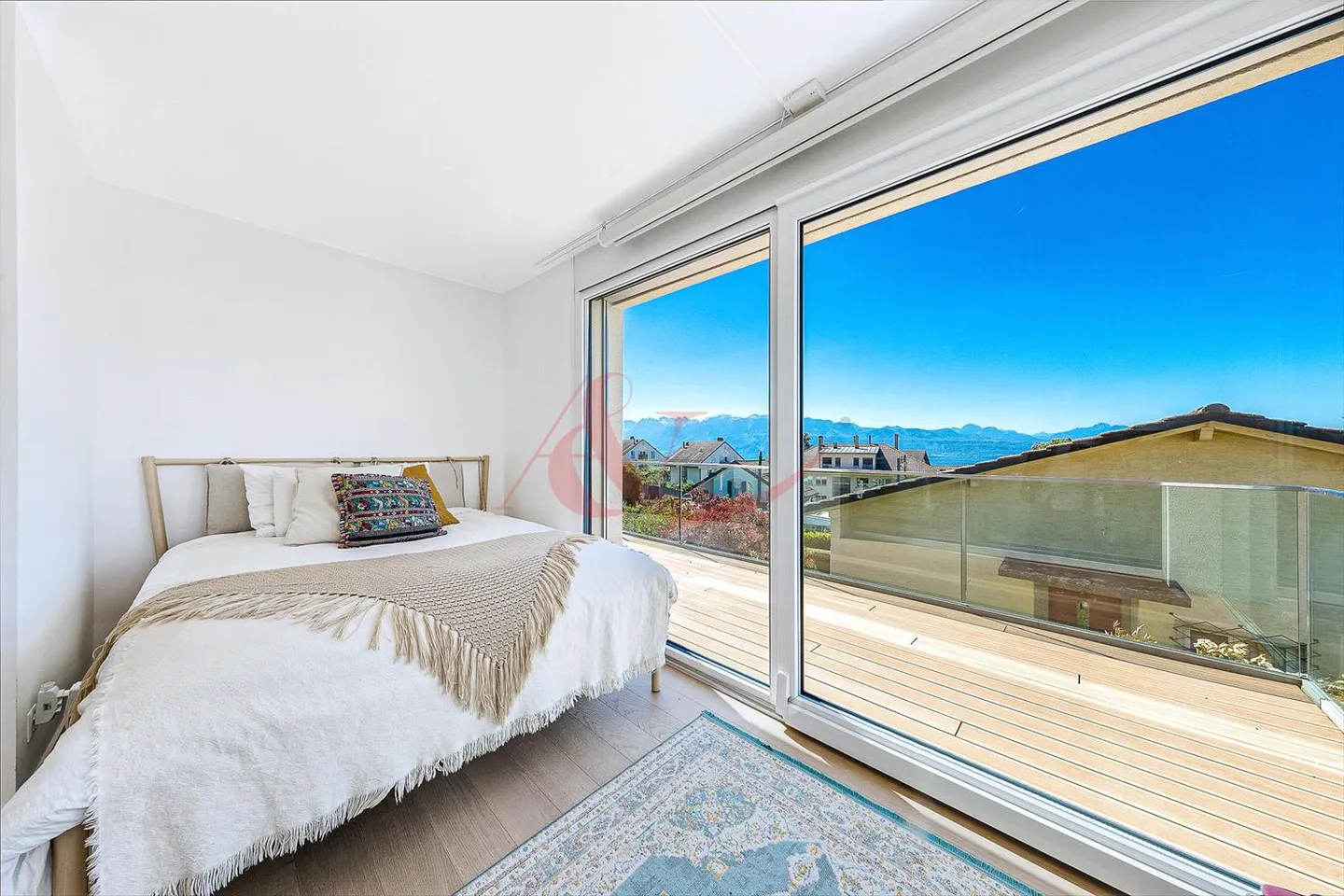 Maison 6.5 pièces - Photo 4 sur 9