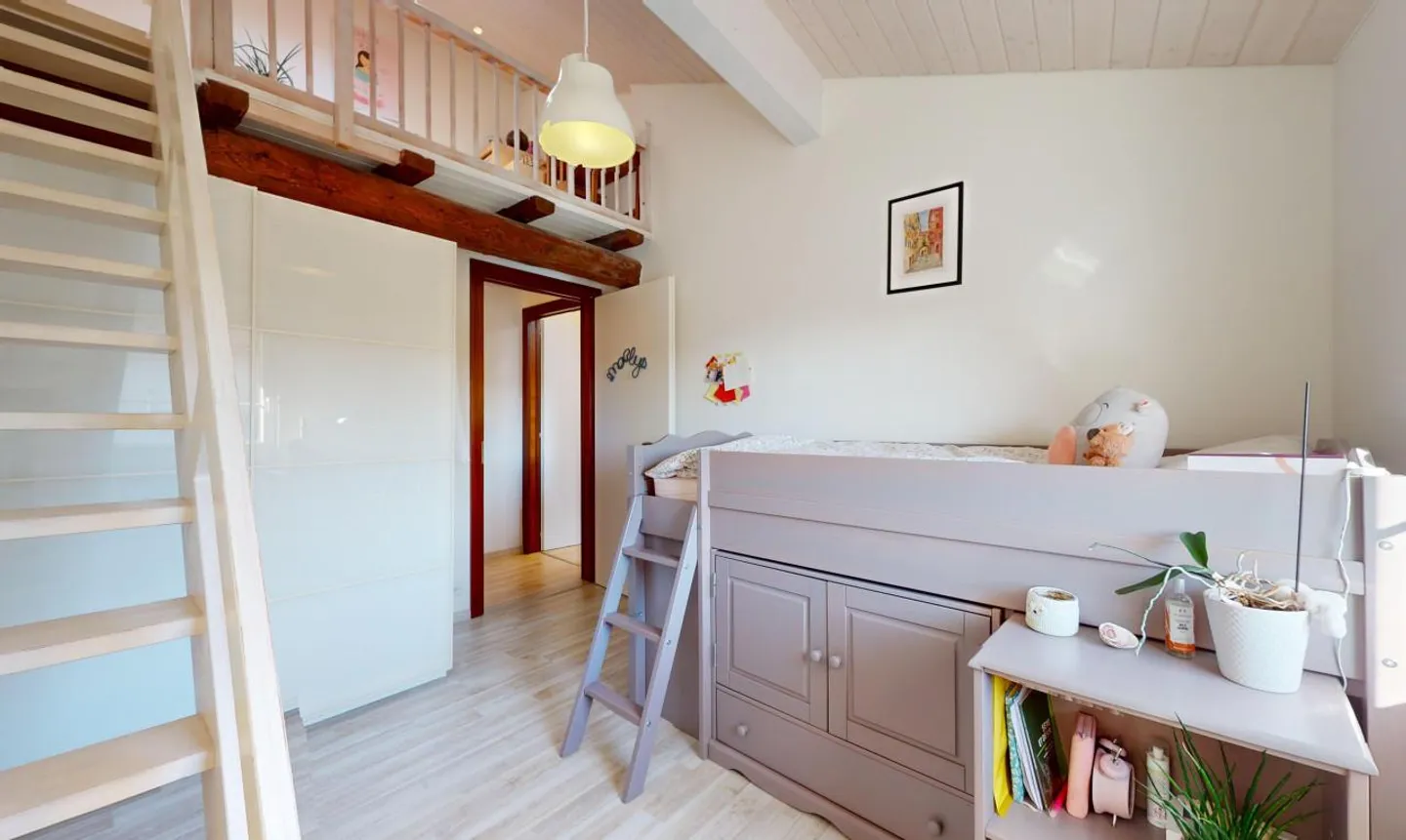 Magnifique maison entièrement rénovée avec jardin indépendant - Photo 11 sur 13