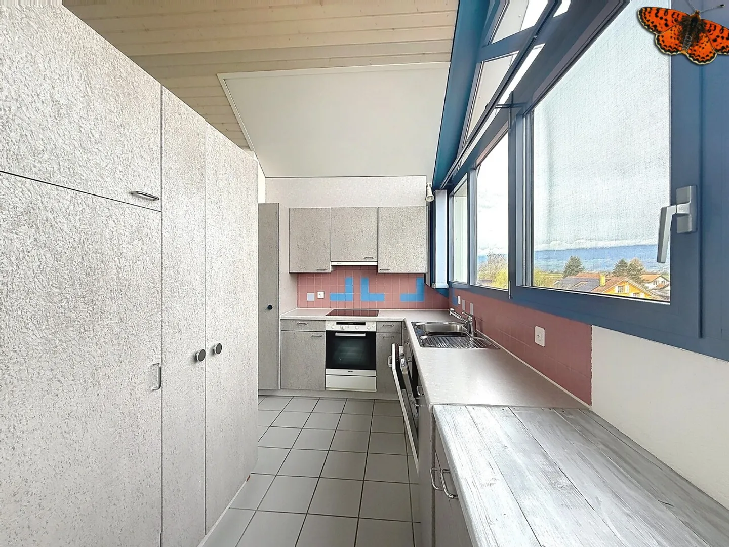 Appartement lumineux 3½ pièces avec balcon - Photo 4 sur 12