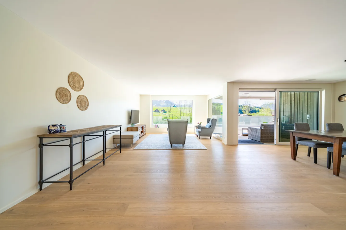 «Platz, Natur & Wohnqualität vereint» - Foto 1 von 4