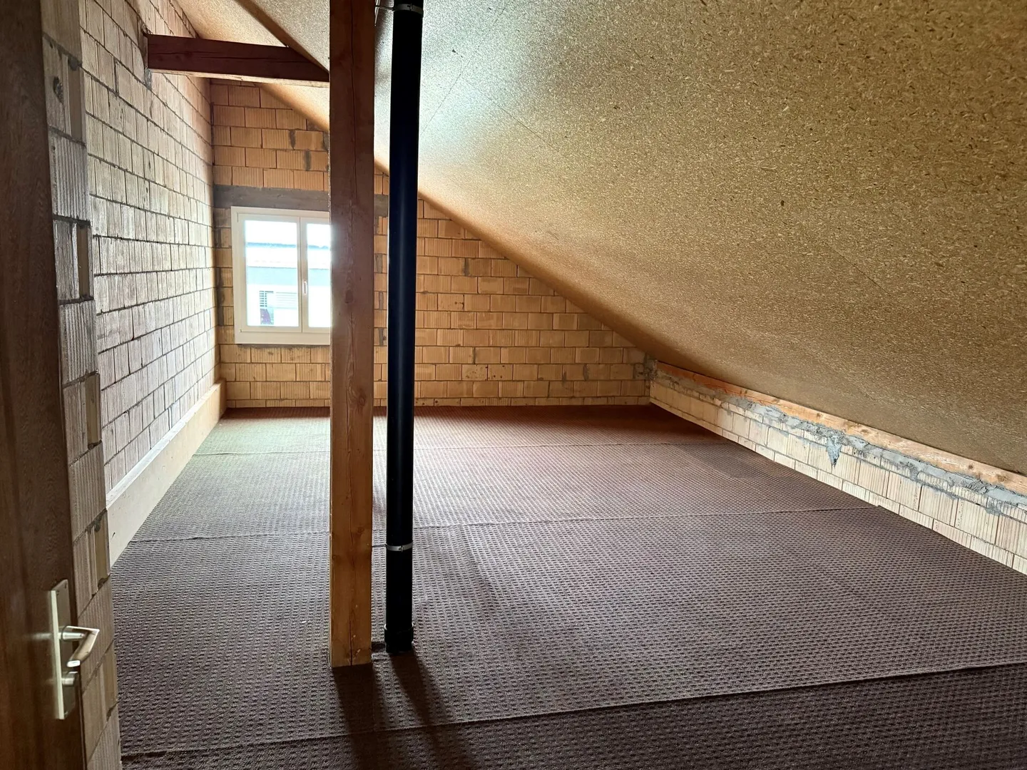 Sottotetto in affitto ad Abtwil - Foto 1 di 4