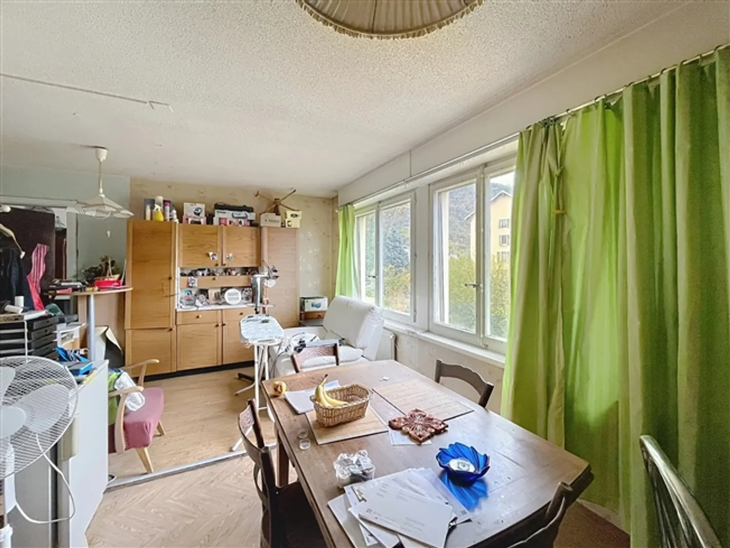 Un appartement de 3 1/2 pièces est en cours de rénovation à Sierre - Photo 4 sur 8