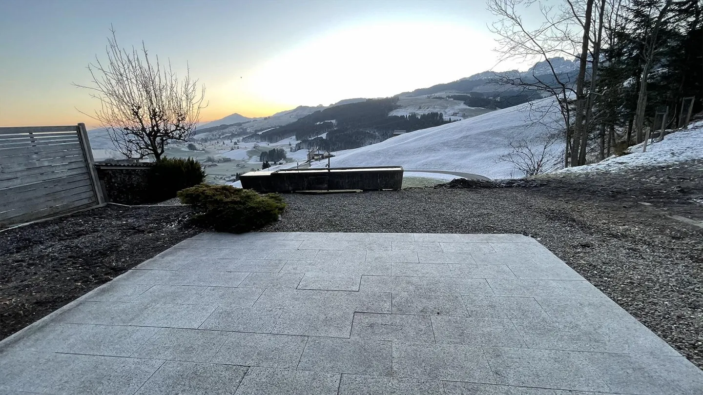 Appartement lumineux et spacieux de 4,5 pièces à louer - Photo 12 sur 12