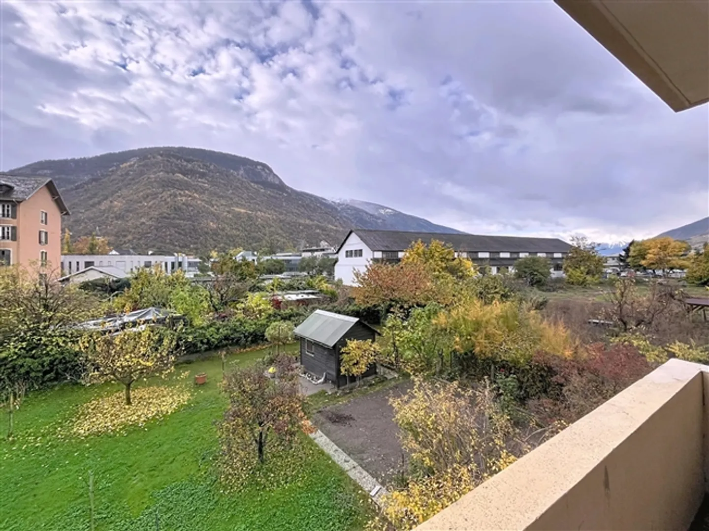 Un appartement de 3 1/2 pièces est en cours de rénovation à Sierre - Photo 8 sur 8