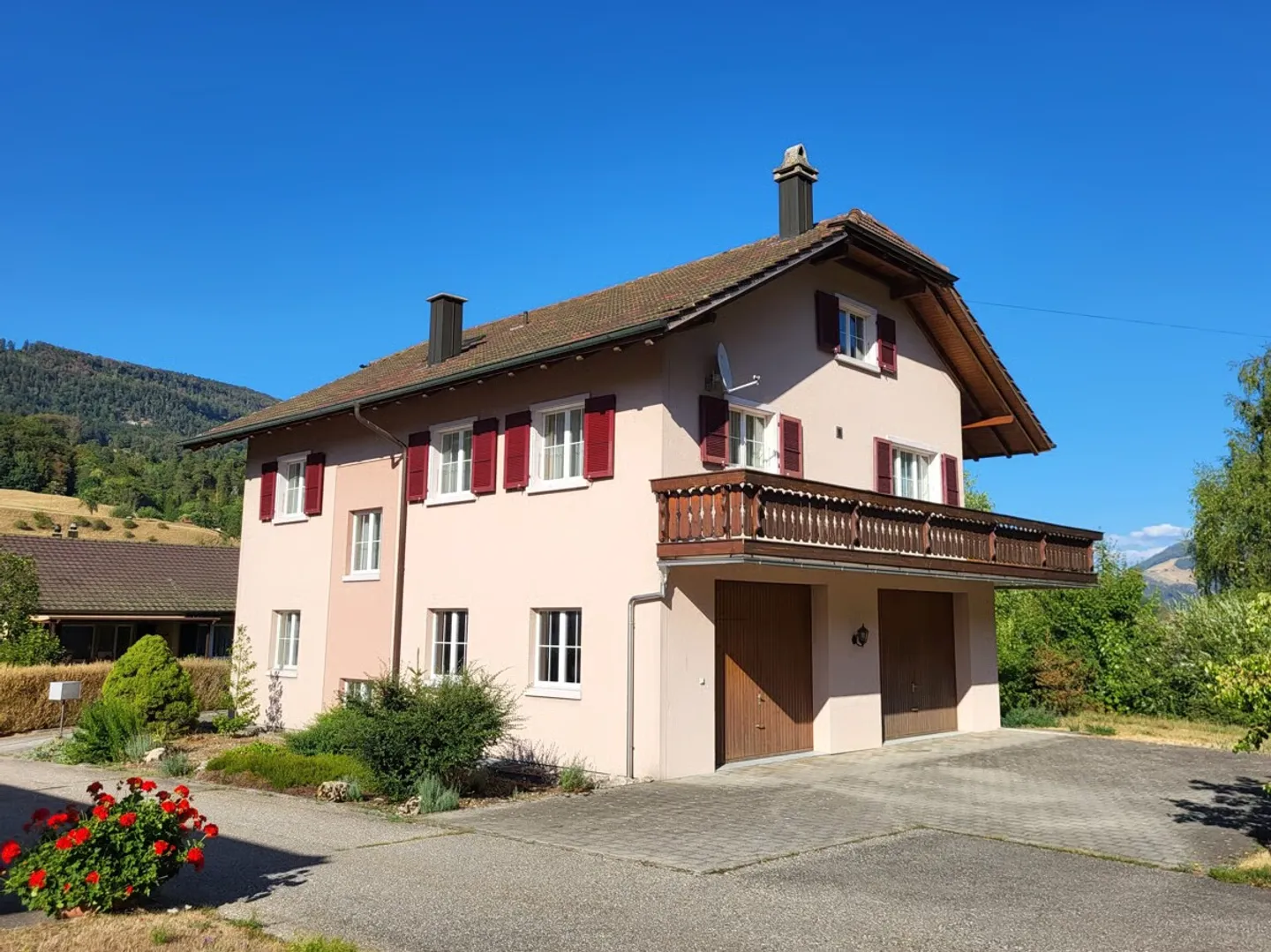 Viel Platz für Ihre Ideen  Wohnen und Arbeiten unter einem Dach - Photo 1 sur 13