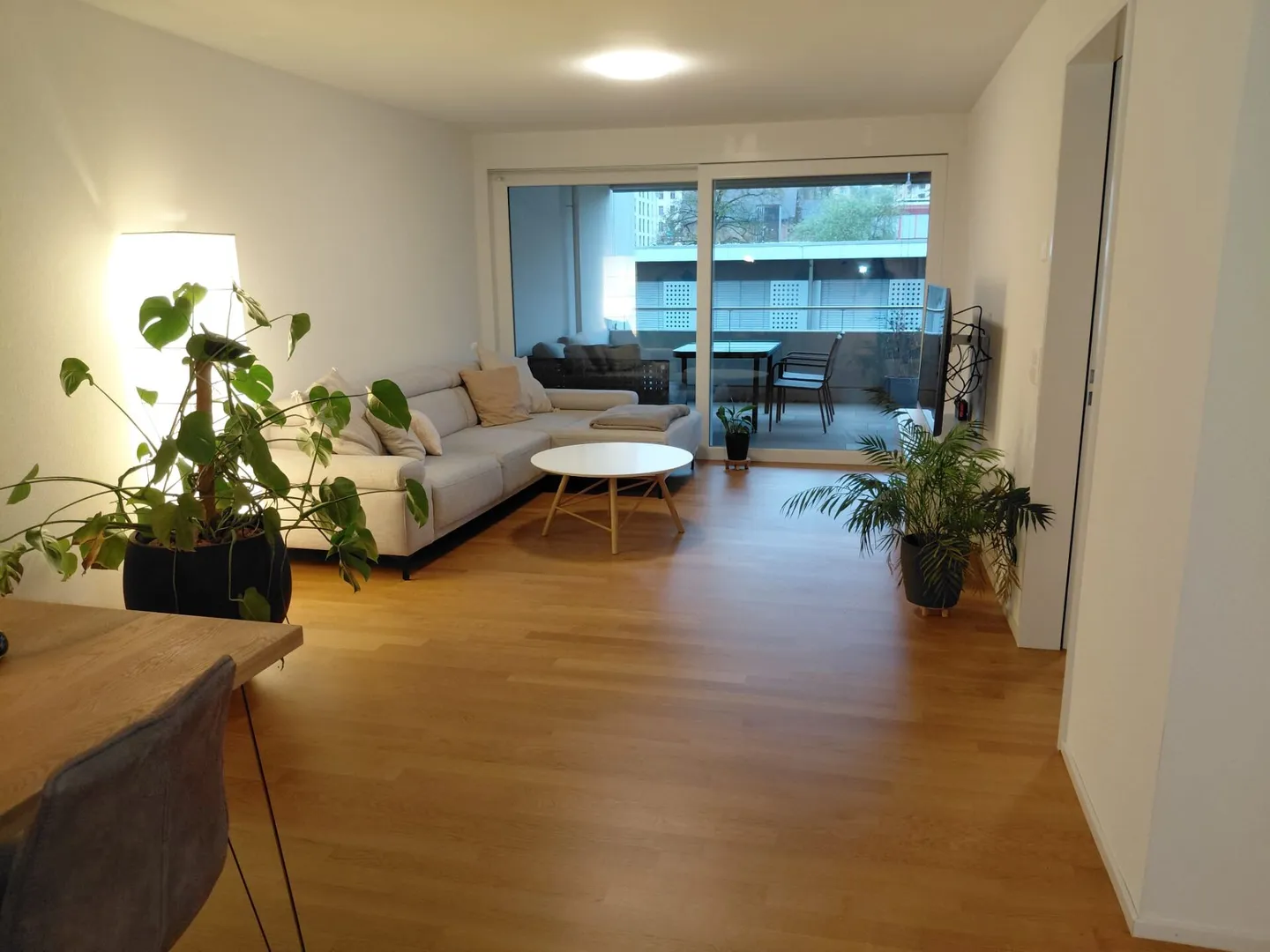 Moderne 2.5 Zimmer Wohnung - Foto 2 von 9