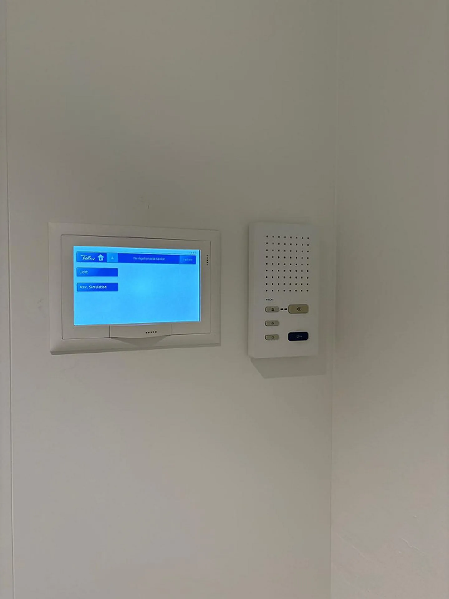 Appartement 5.5 pièces avec beaucoup d'espace et équipements de qualité - Photo 4 sur 13