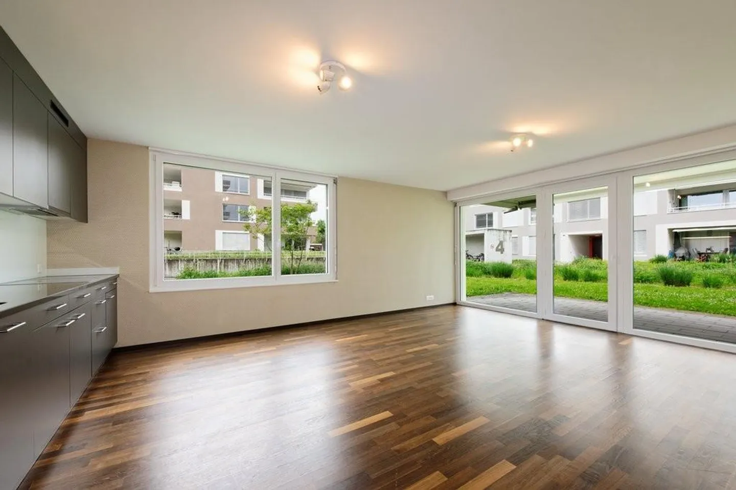 exklusive 2.5-Zimmer-Gartenwohnung im Keiserpark - Foto 3 di 10