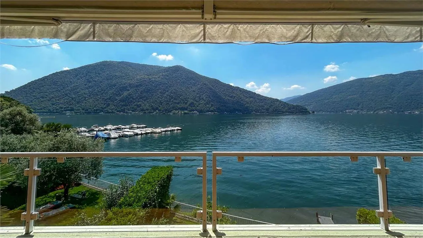 Villa exclusive avec accès direct au lac - Photo 12 sur 13