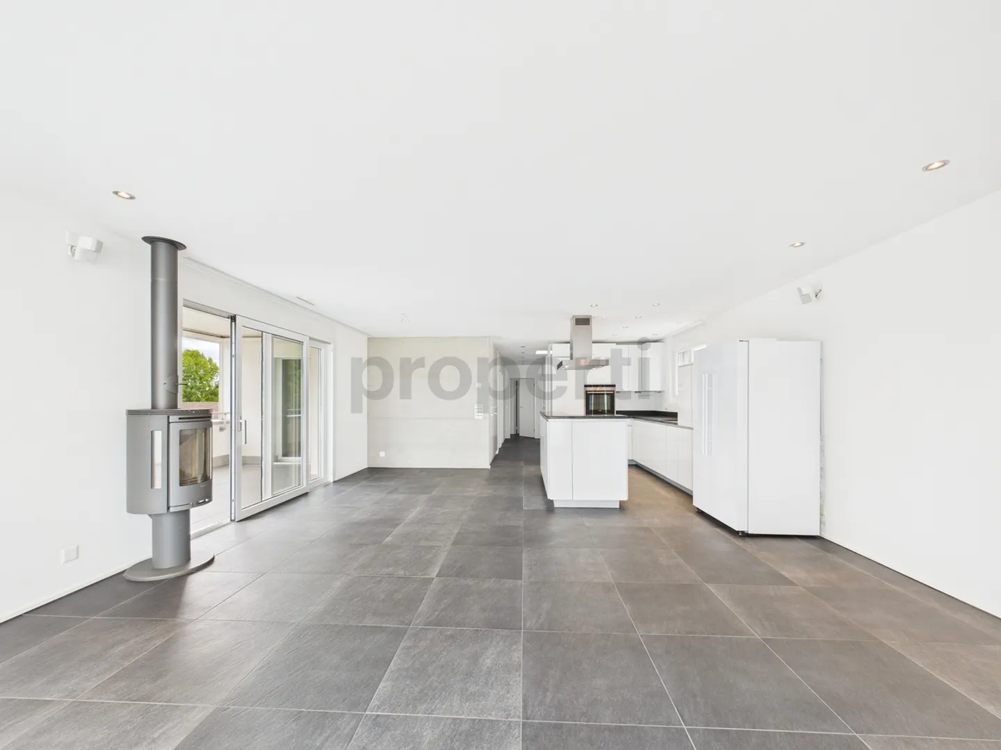 Appartamento attico di alta qualità con 4,5 stanze a Oberglatt - Foto 1 di 13