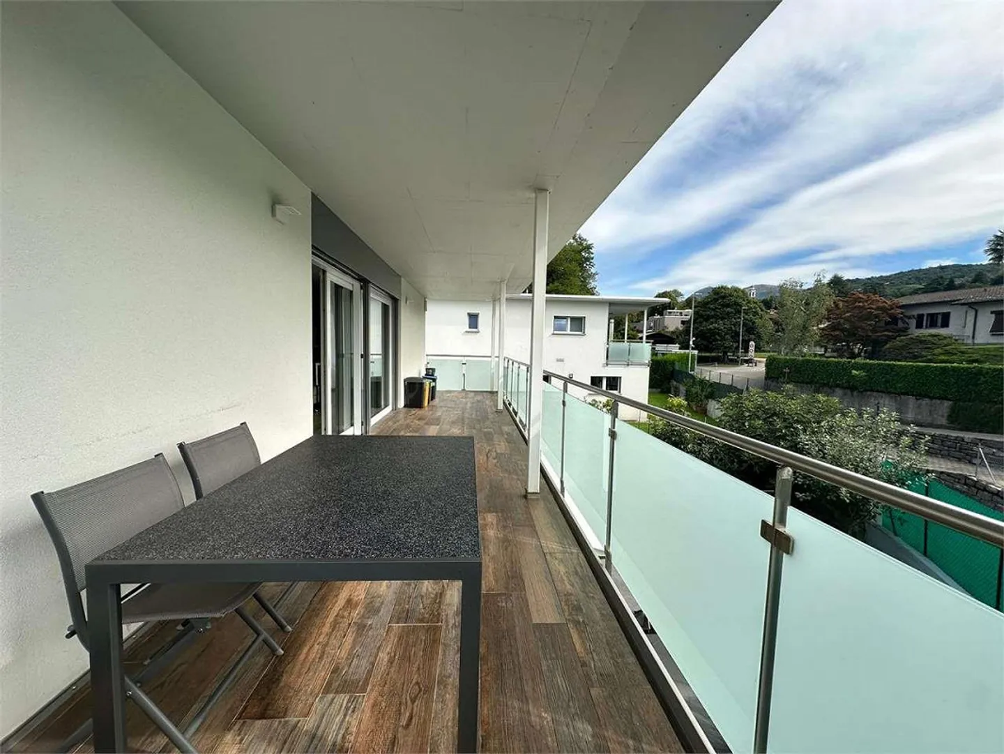 Elegante appartamento di 4,5 stanze con giardino a Cadempino - Foto 12 di 13