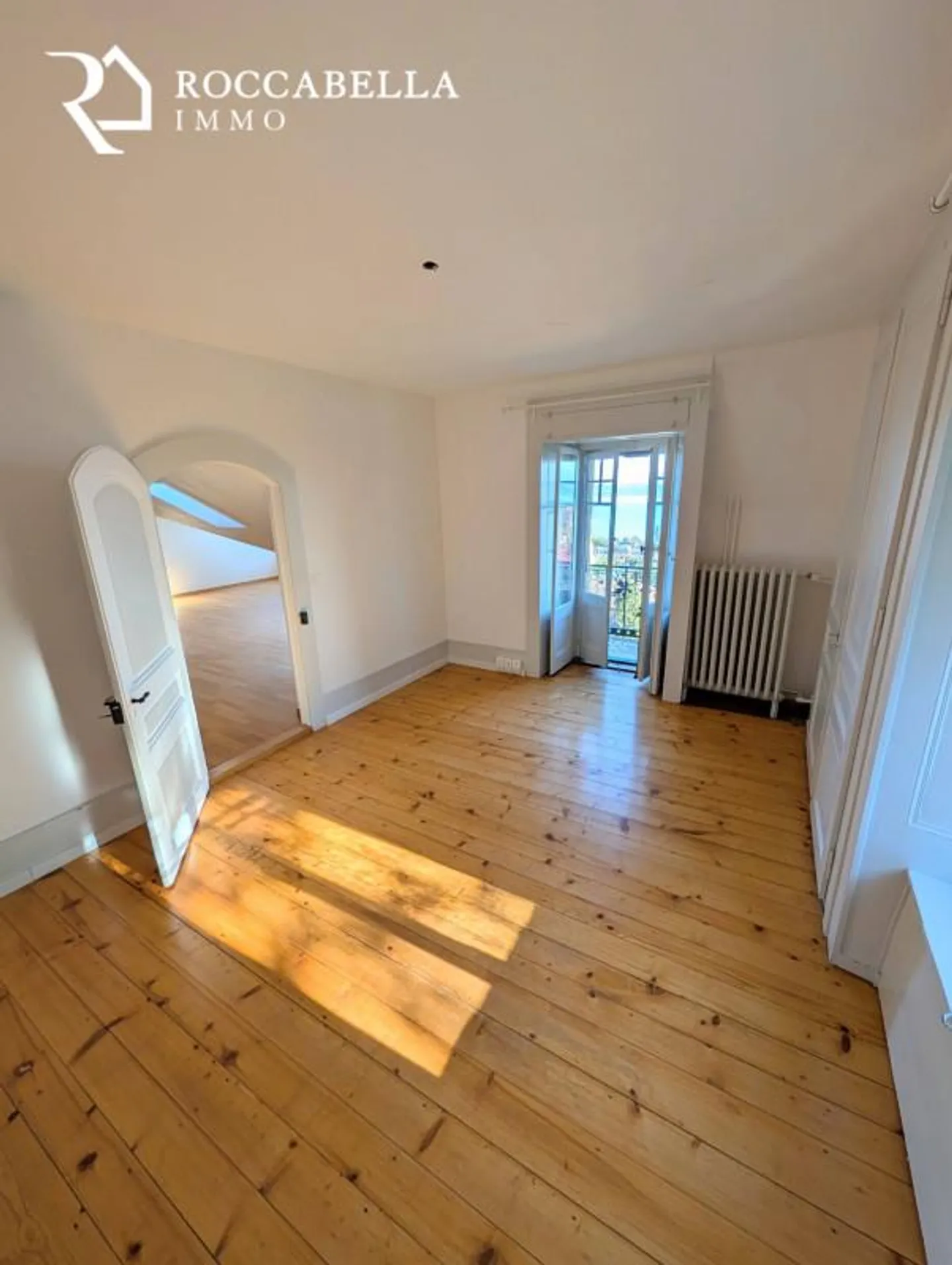 Magnifico duplex mansardato, fascino e carattere all'interno di una dimora signorile - Foto 12 di 13