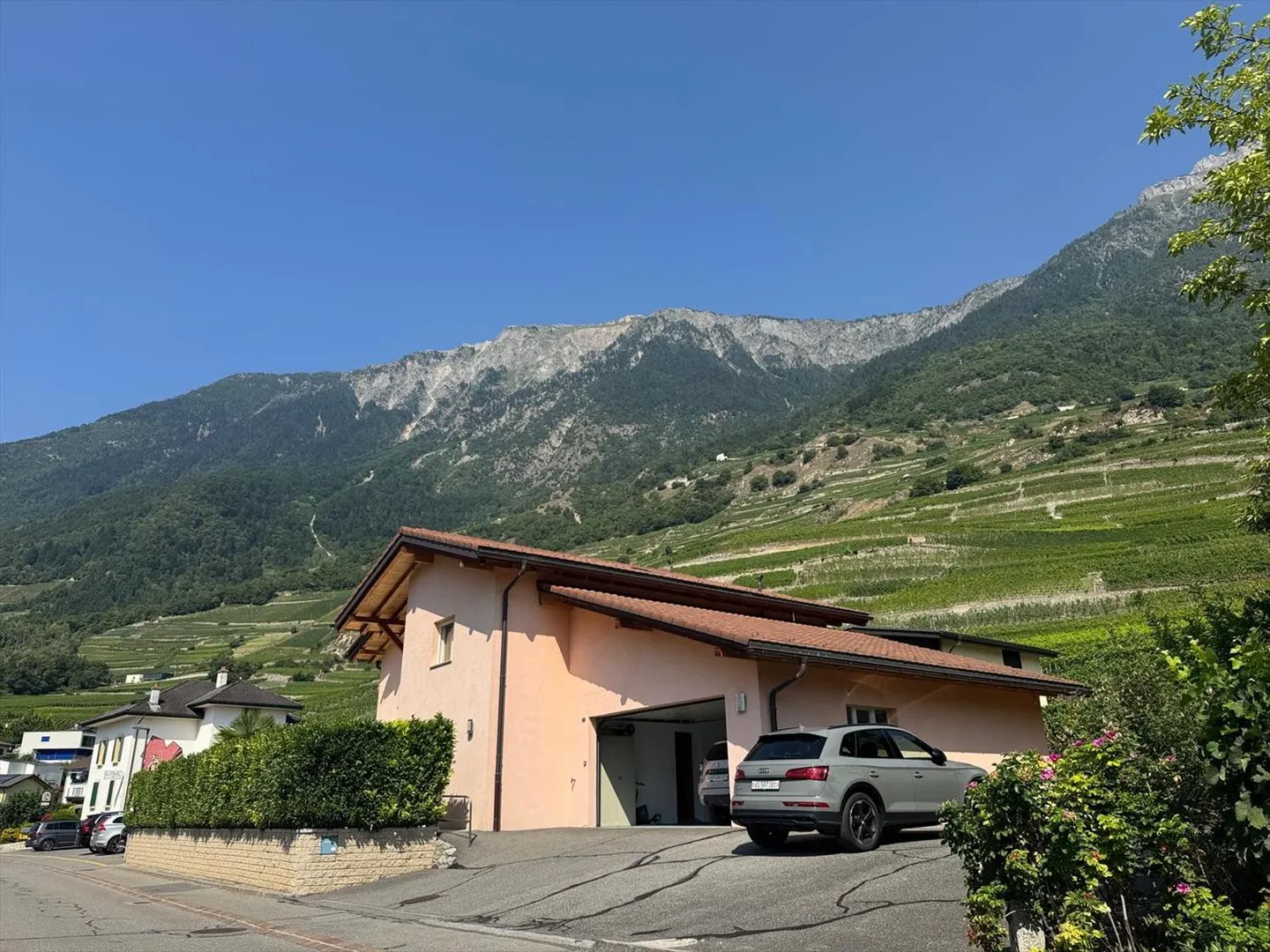 Villa di 7,5 vani - Foto 3 di 11